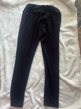 LuLaRoe Black Cropped Leggings